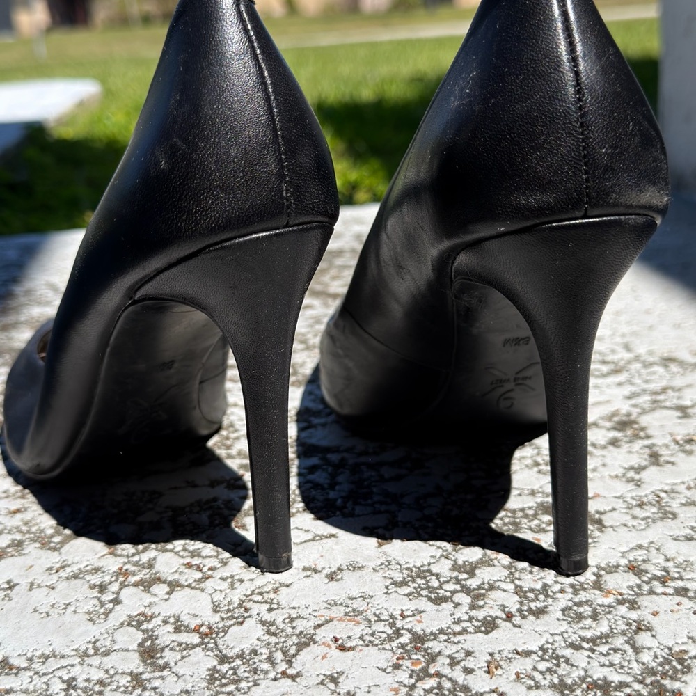 Nine West Classic Black Heels